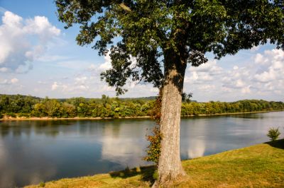 River near Hendersonville, Tennessee