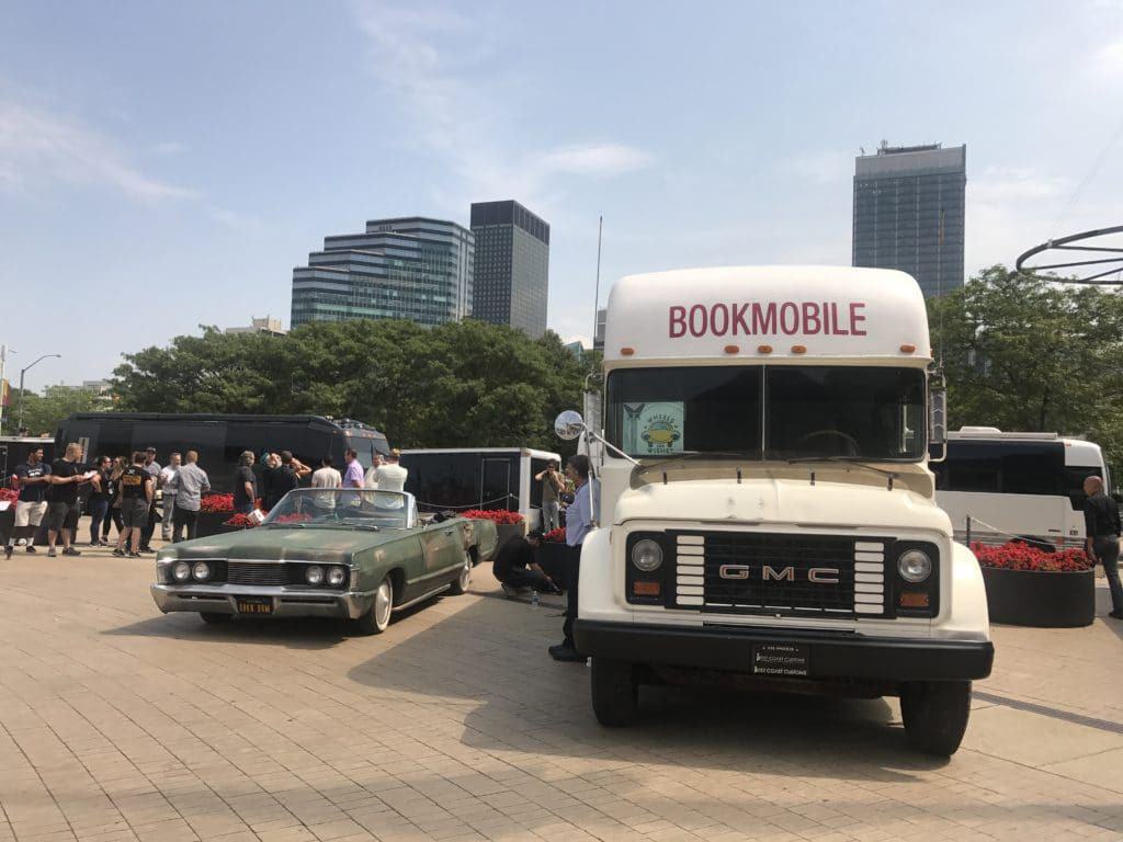 green day's bookmobile tour bus