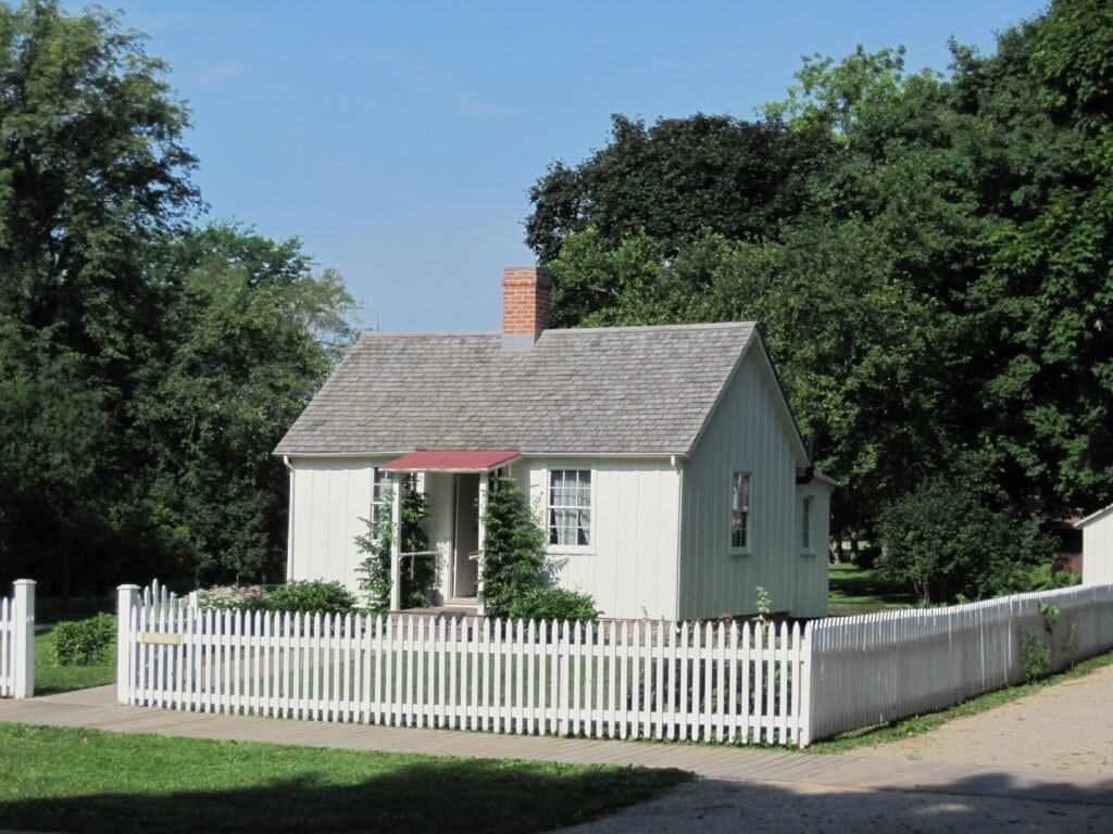 Herbert Hoover's home from the outside