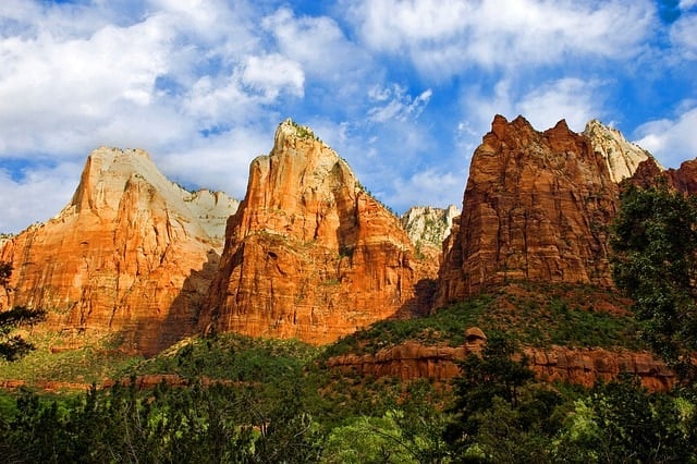 cliffsides in Zion National Park